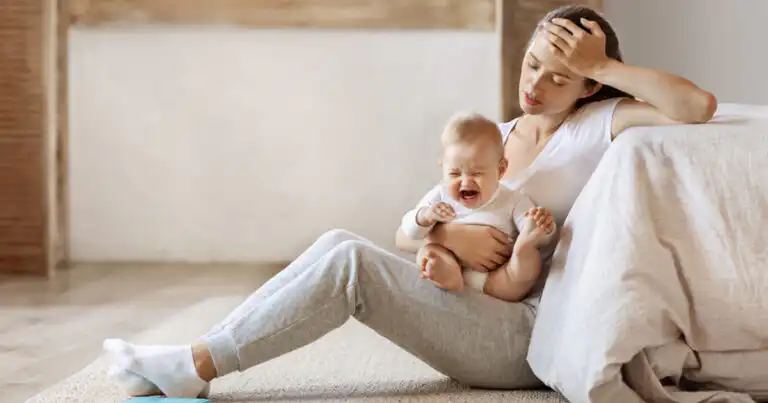 Psychology Says Kids Raised By An Overwhelmed Single Parent Develop These 8 Survival Traits